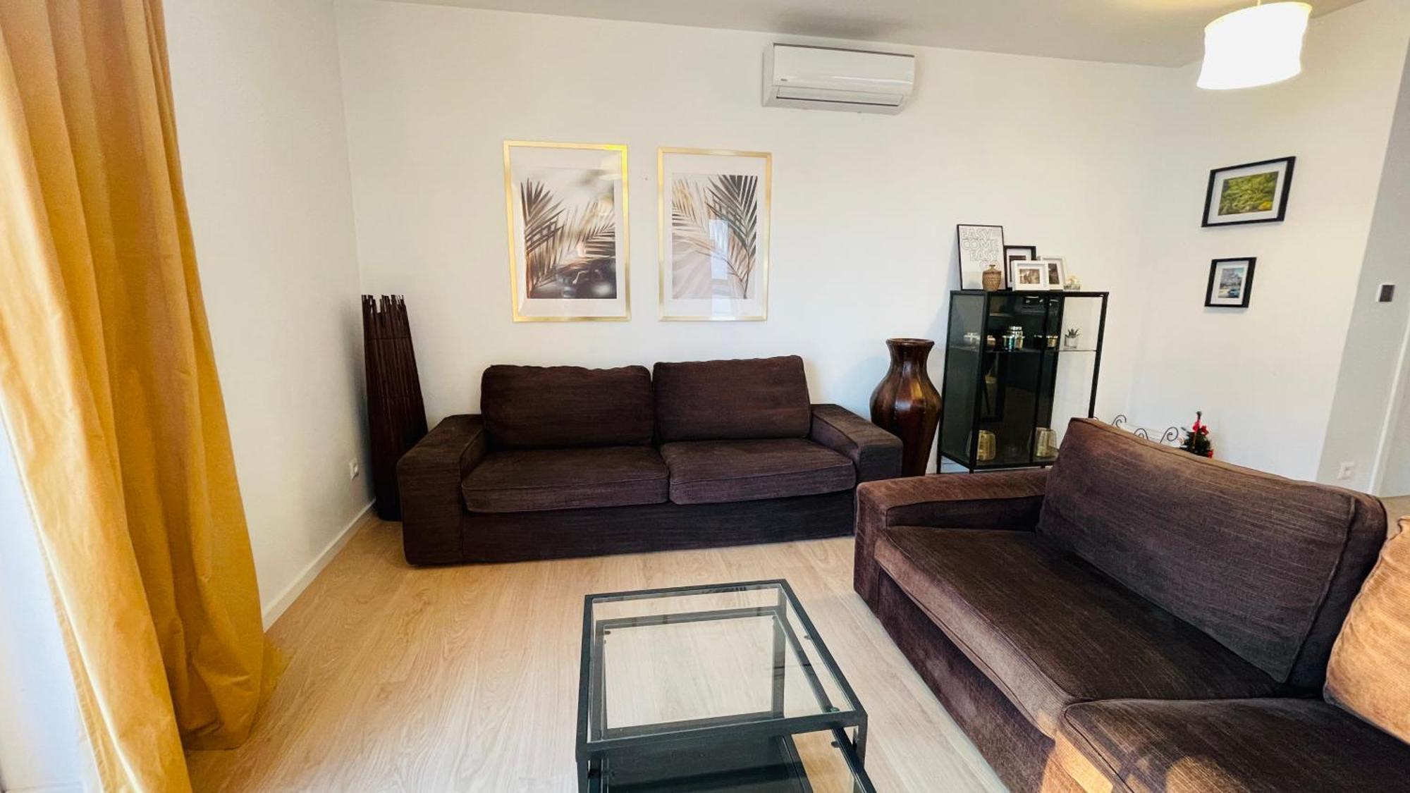 House Flow, 3 Room, Free 2 Parking Bratislava Exteriör bild