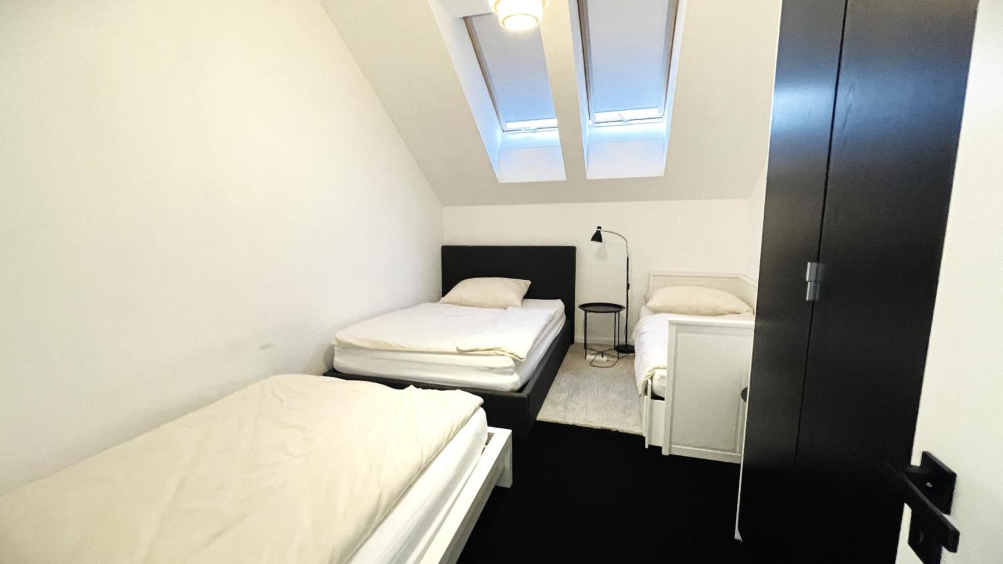 House Flow, 3 Room, Free 2 Parking Bratislava Exteriör bild